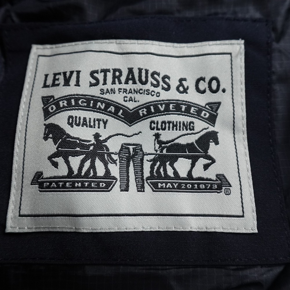 NEW Levis Jacket Mens M Blue Hooded Quilted Parka Insulated Puffer Chore Coat - Picture 6 of 13